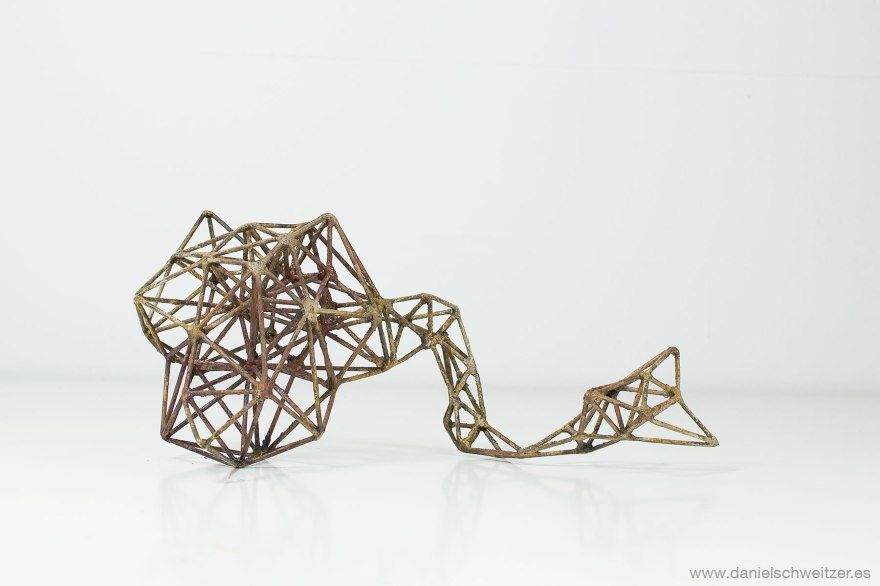 fractales-seccion-iii-2016-hierro-17-x-40-x-26-cm